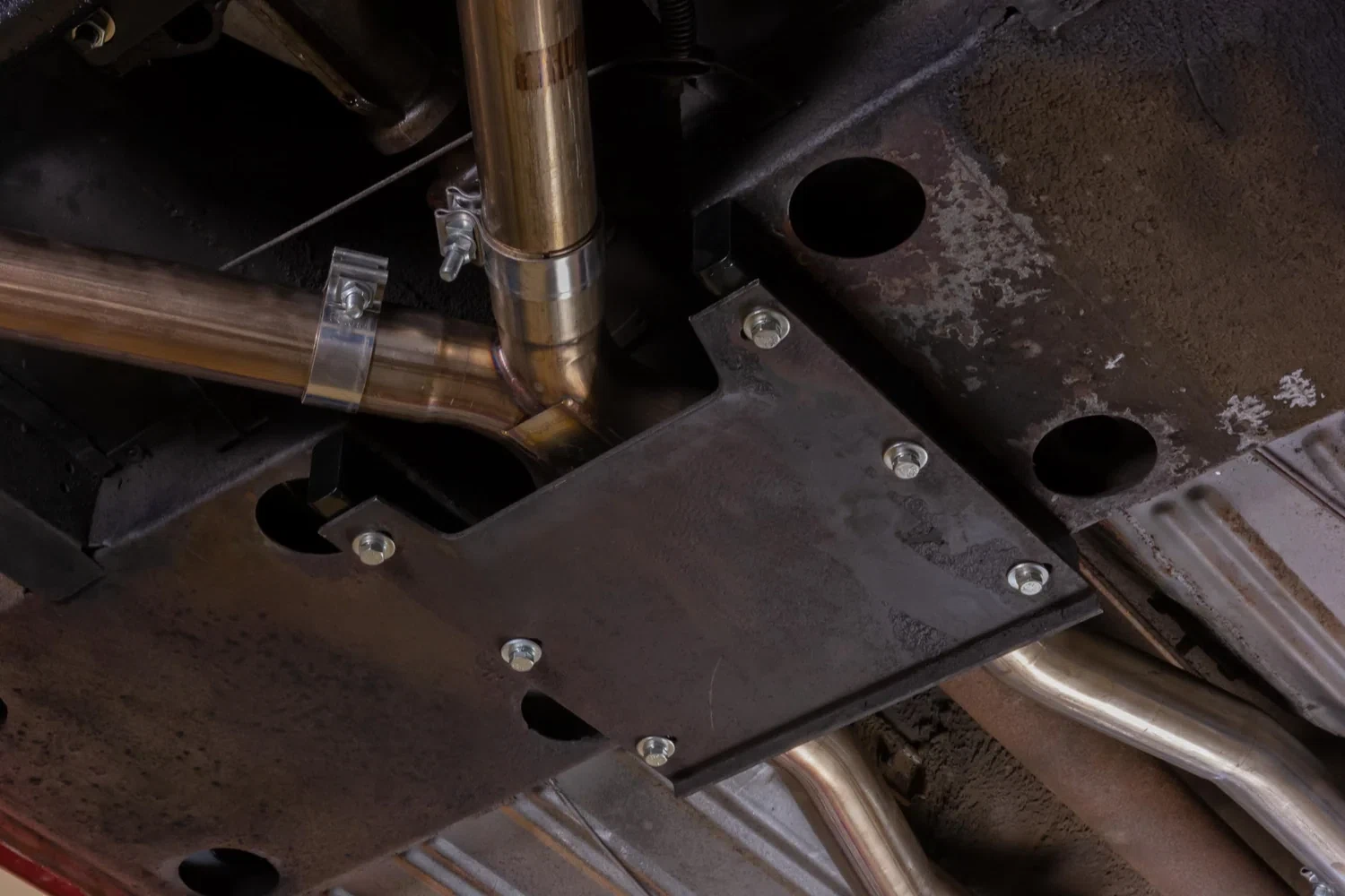 Crossmember Back w_X-Pipe Exhaust System 65-70 Convertible Mustang